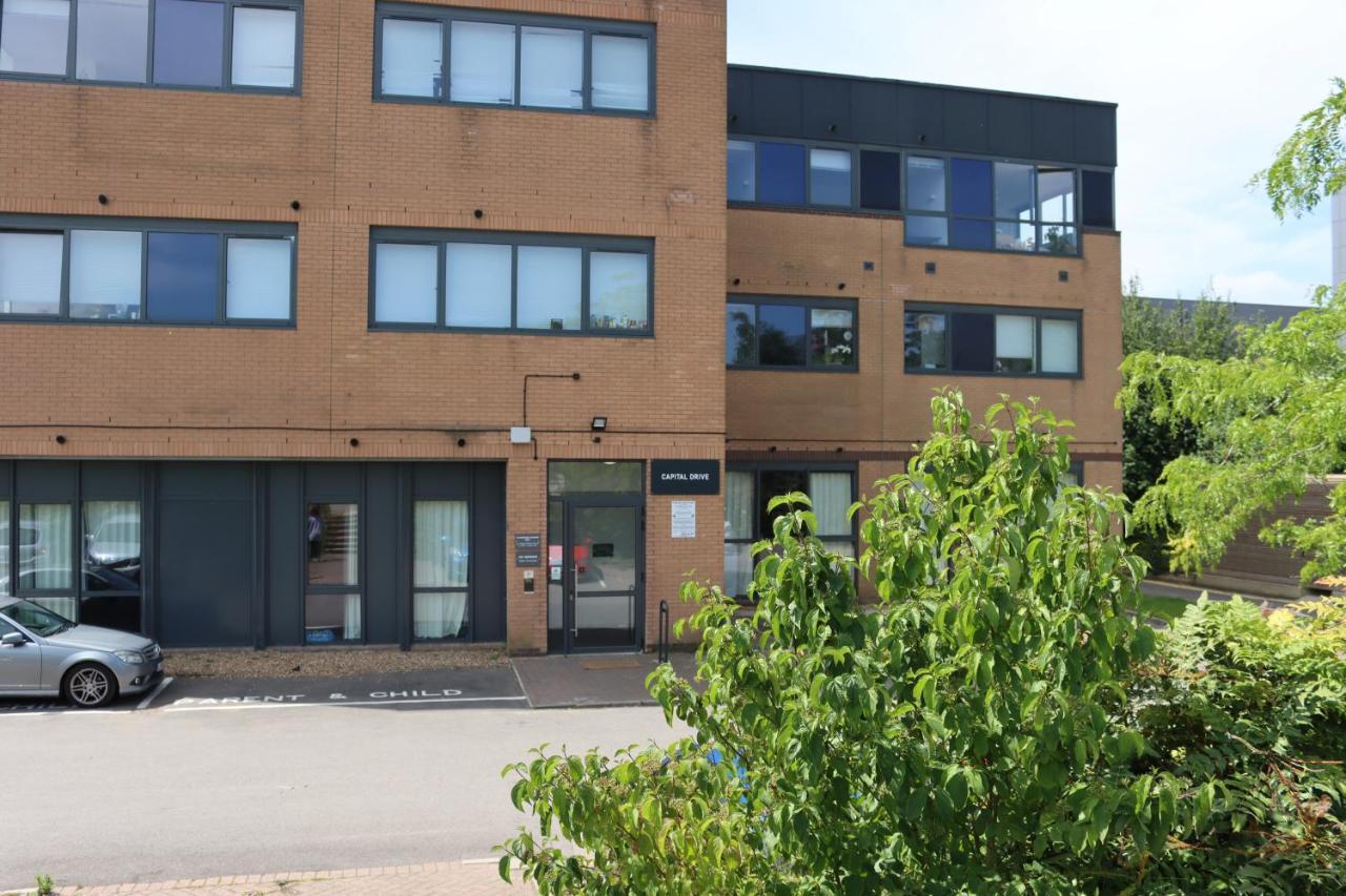 Luxurious Short Stay Flat In Milton Keynes Buitenkant foto