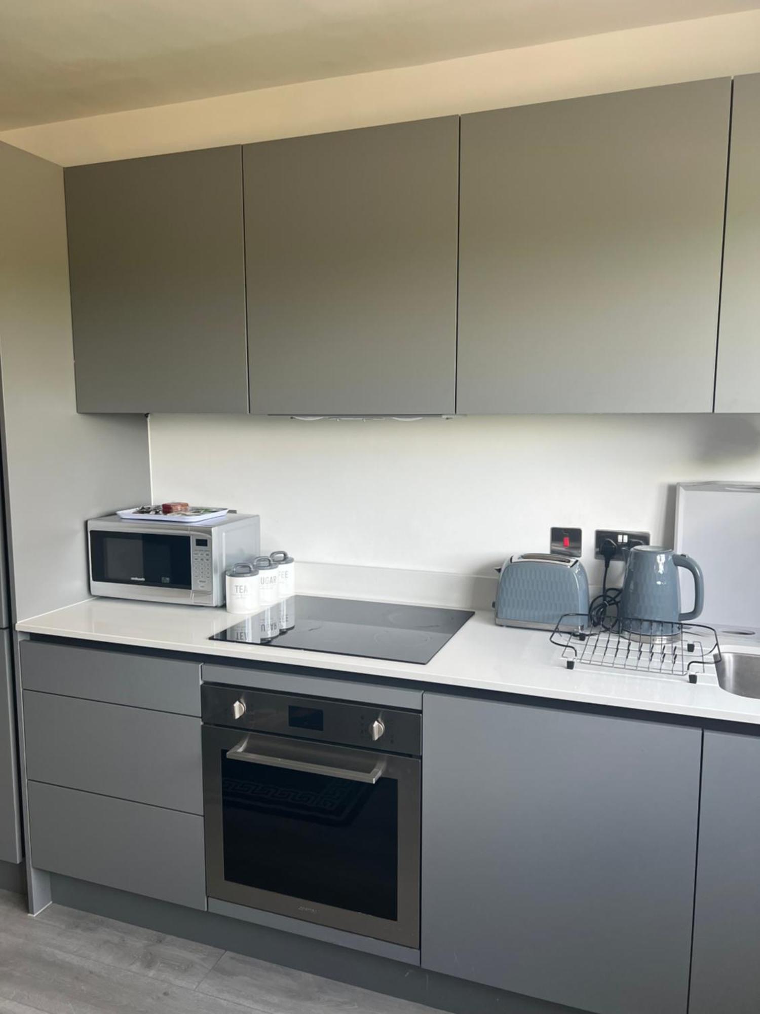 Luxurious Short Stay Flat In Milton Keynes Buitenkant foto